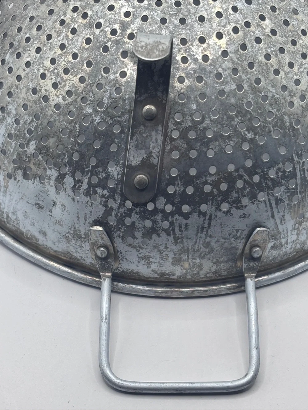 Vintage Galvanized Metal Colander with Legs and Handles - Silver